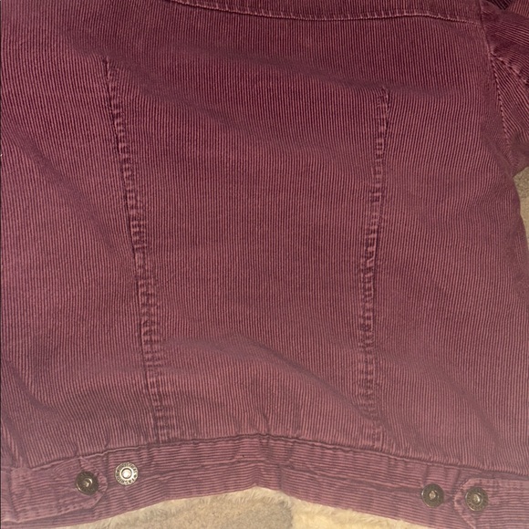 Plum fuchsia fur collar corduroy cropped light jacket - Picture 11 of 11